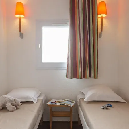 Les Horizons D'huez 2/3p 4 *